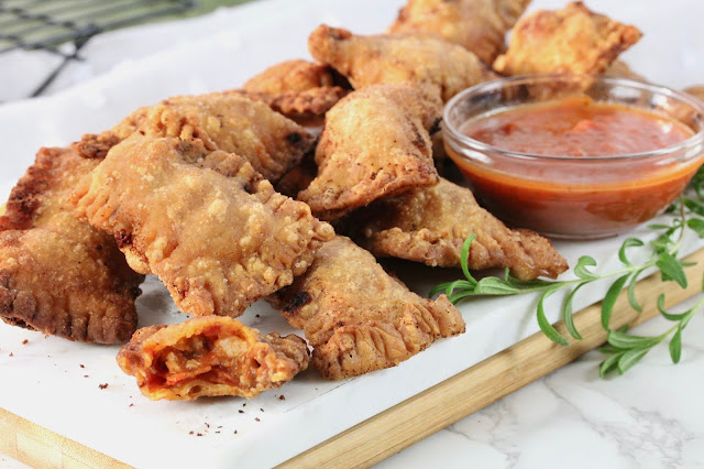 Fried Flatbread Pizza Rolls