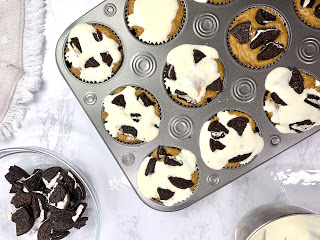 Pumpkin Oreo Muffins