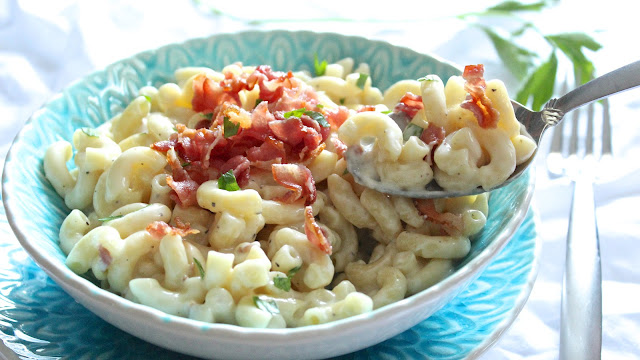 Microwaved Horseradish-Bacon Mac and Cheddar Cheese