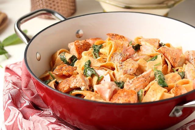 Salmon Pappardelle In Roasted Red Pepper Cream Sauce