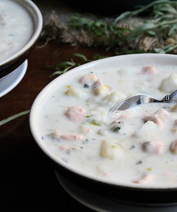 Easy Salmon Leek Chowder