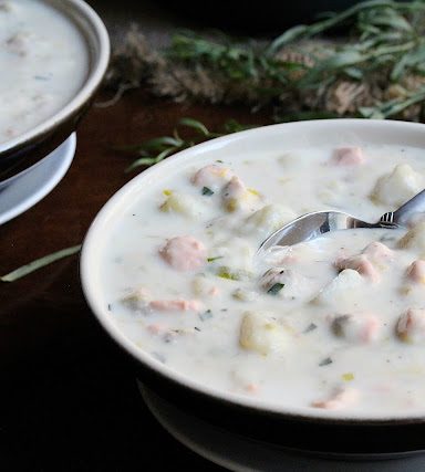 Easy Salmon Leek Chowder