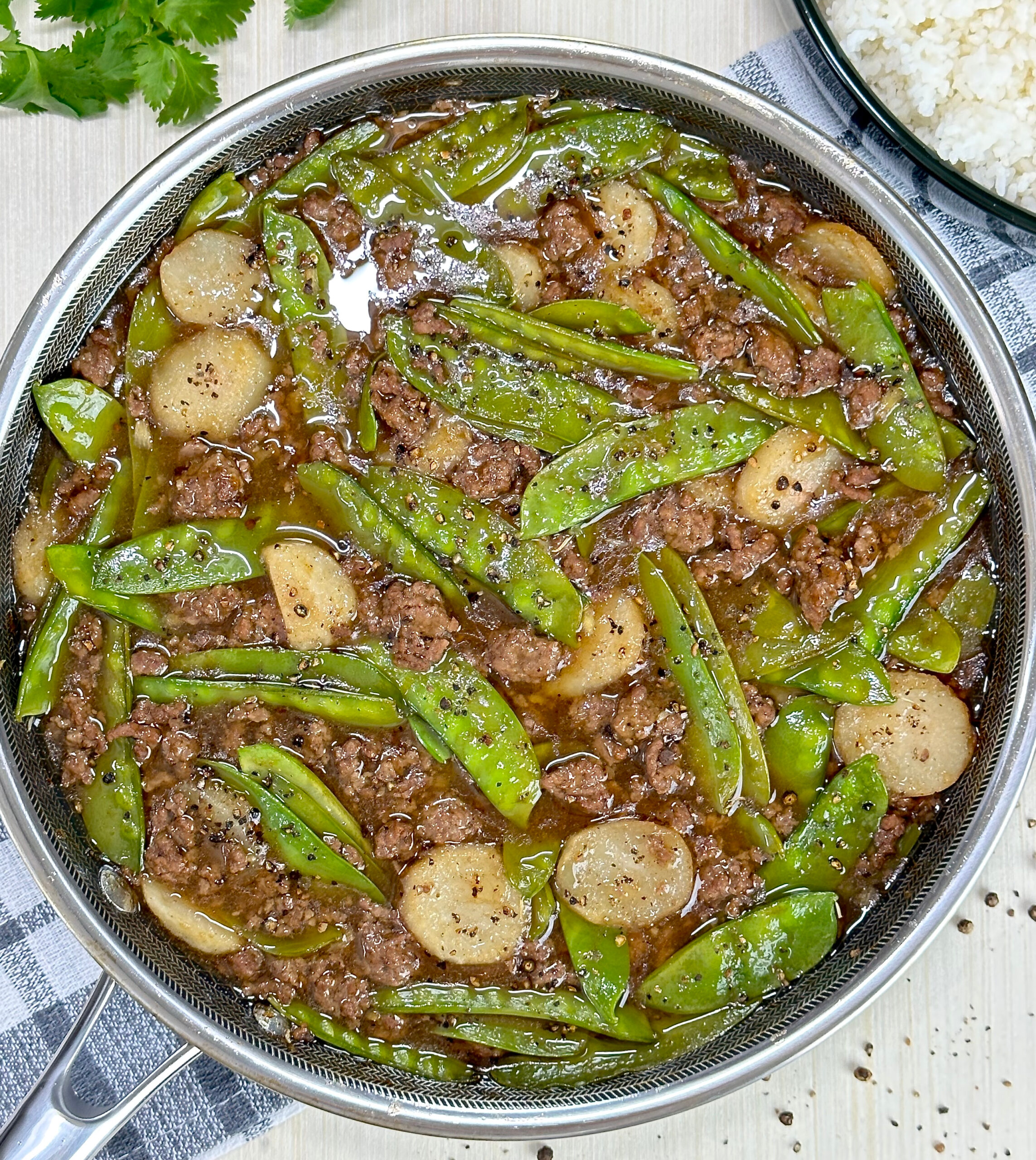 Peppercorn Beef and Snow Peas