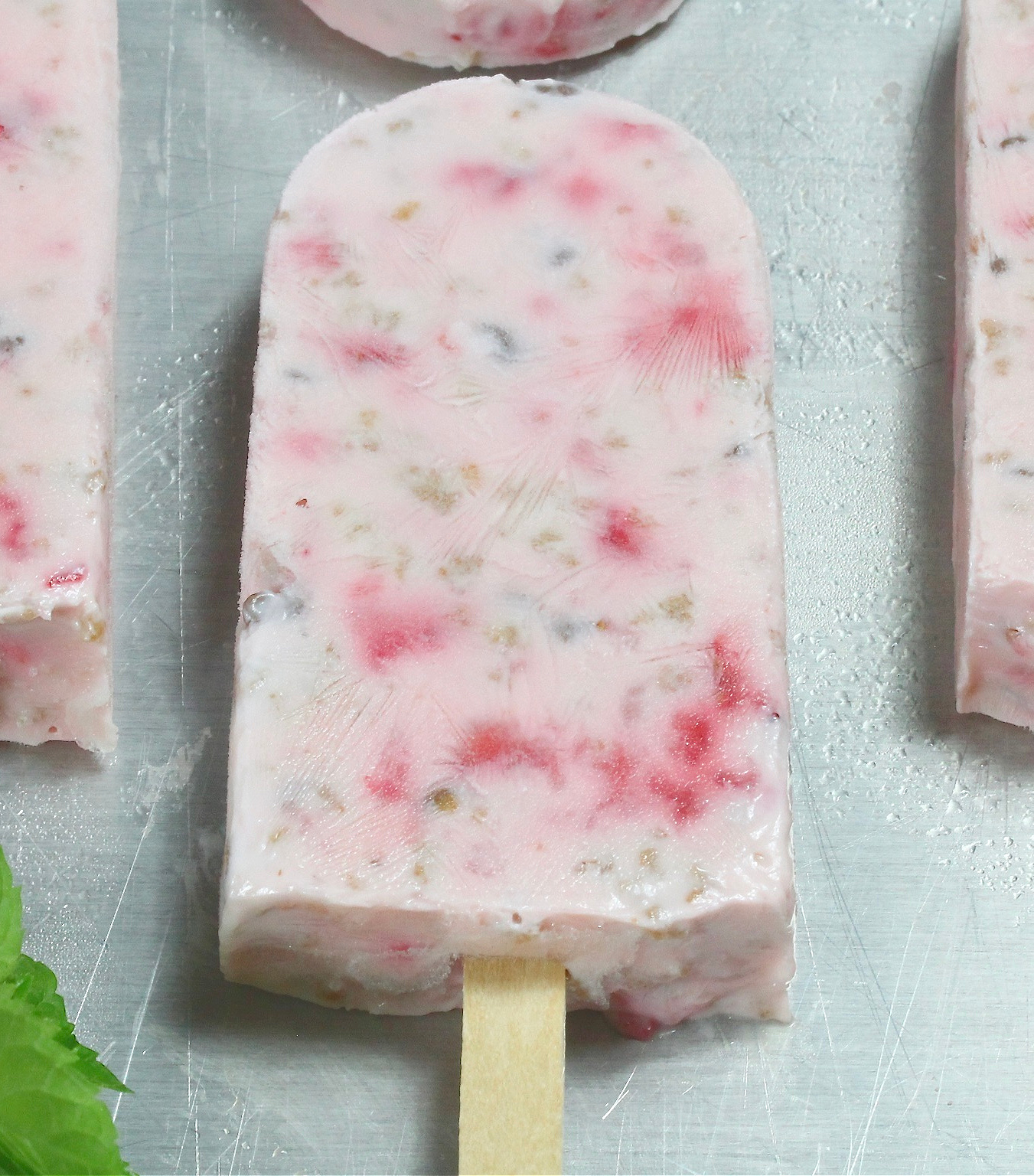 Strawberry Grape-Nuts Yogurt Breakfast Popsicles