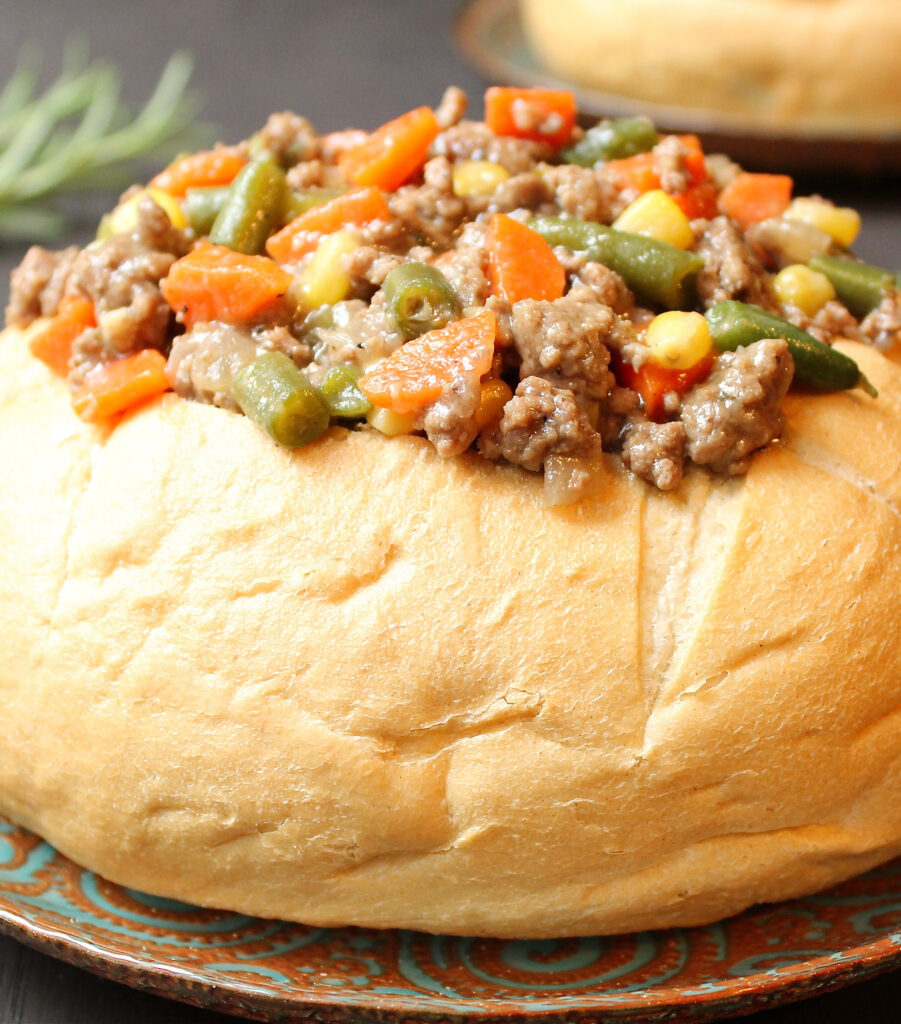 Bread Bowl Hamburger Stew