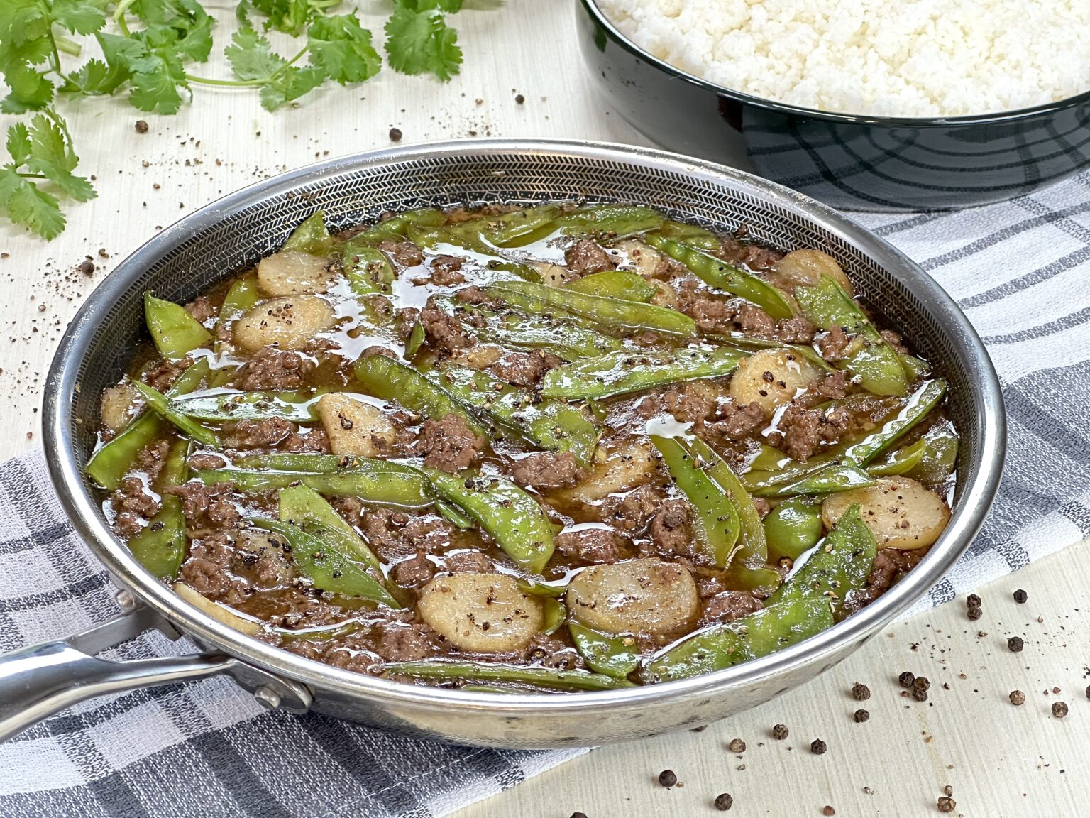 Peppercorn Beef and Snow Peas In Good Flavor