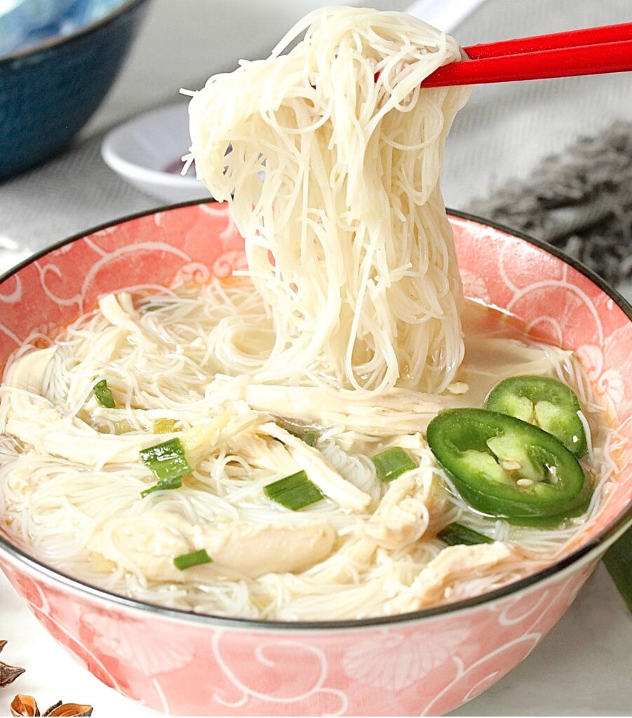 Slow Cooker Chicken Rice Vermicelli Soup