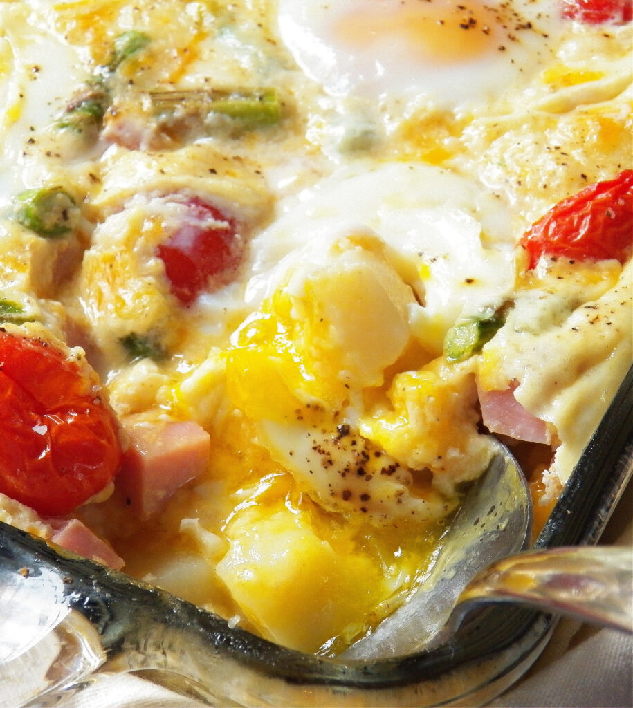 Egg Ham and Asparagus Breakfast Bake