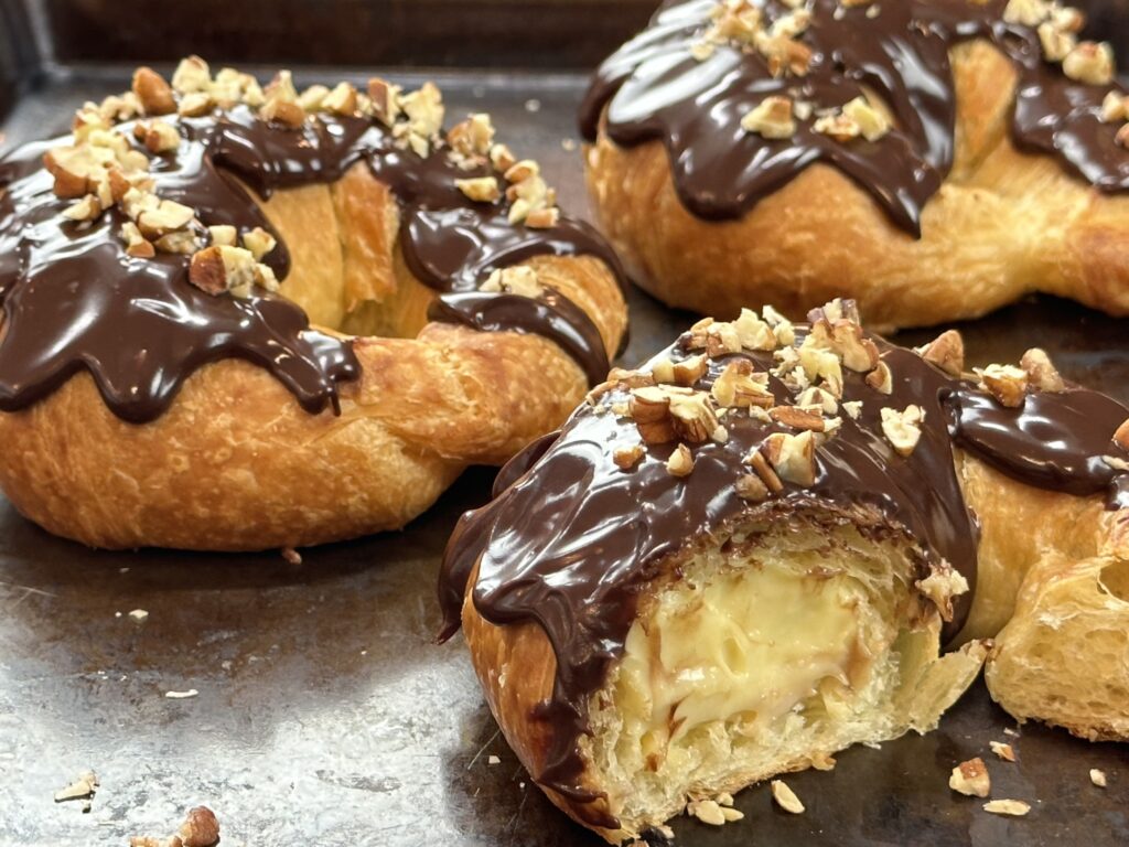 Boston Cream Pie Croissants