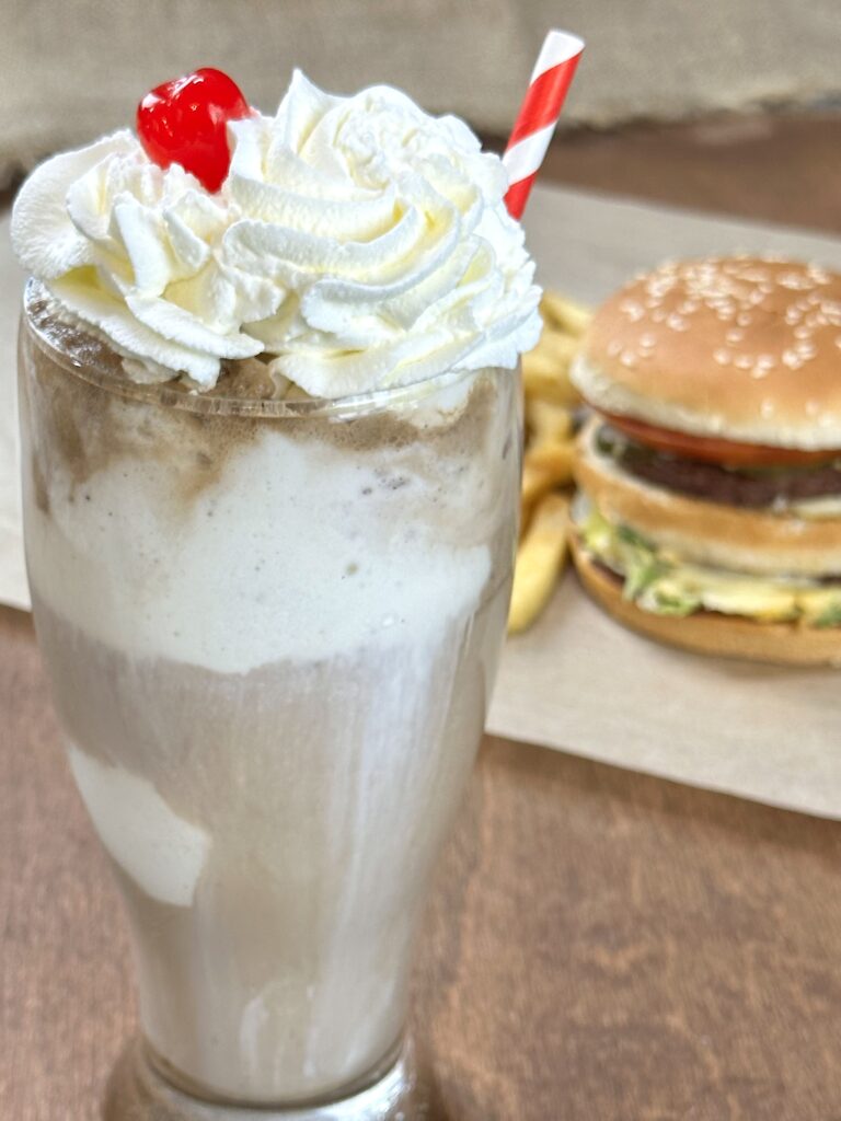 Old Fashioned Root Beer Float