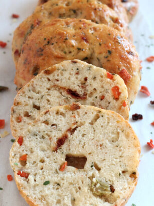 Cottage Cheese Veggie Bagels