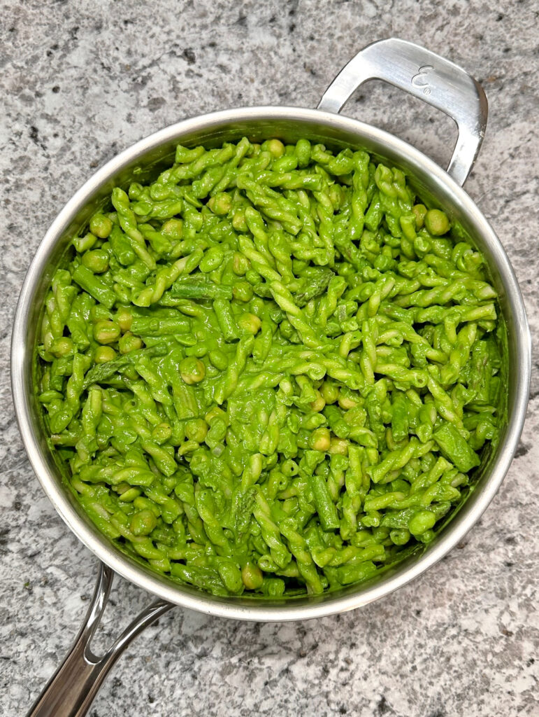 Pasta with Green Sauce