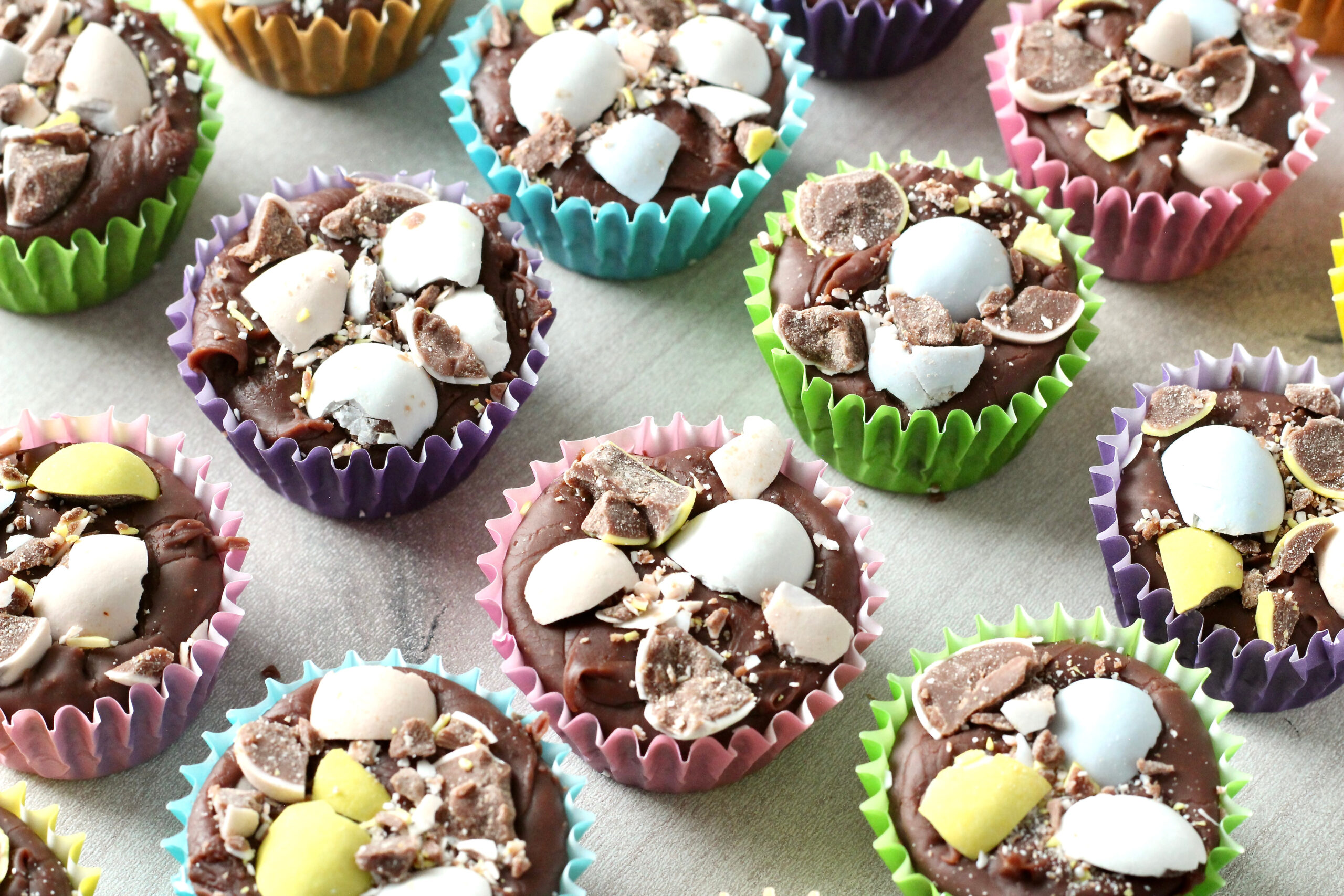 Mini Nutella Easter Fudge Cups