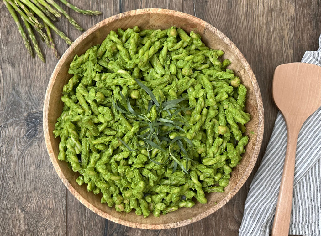 Pasta with Green Sauce