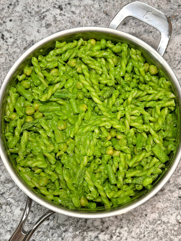 Pasta with Green Sauce