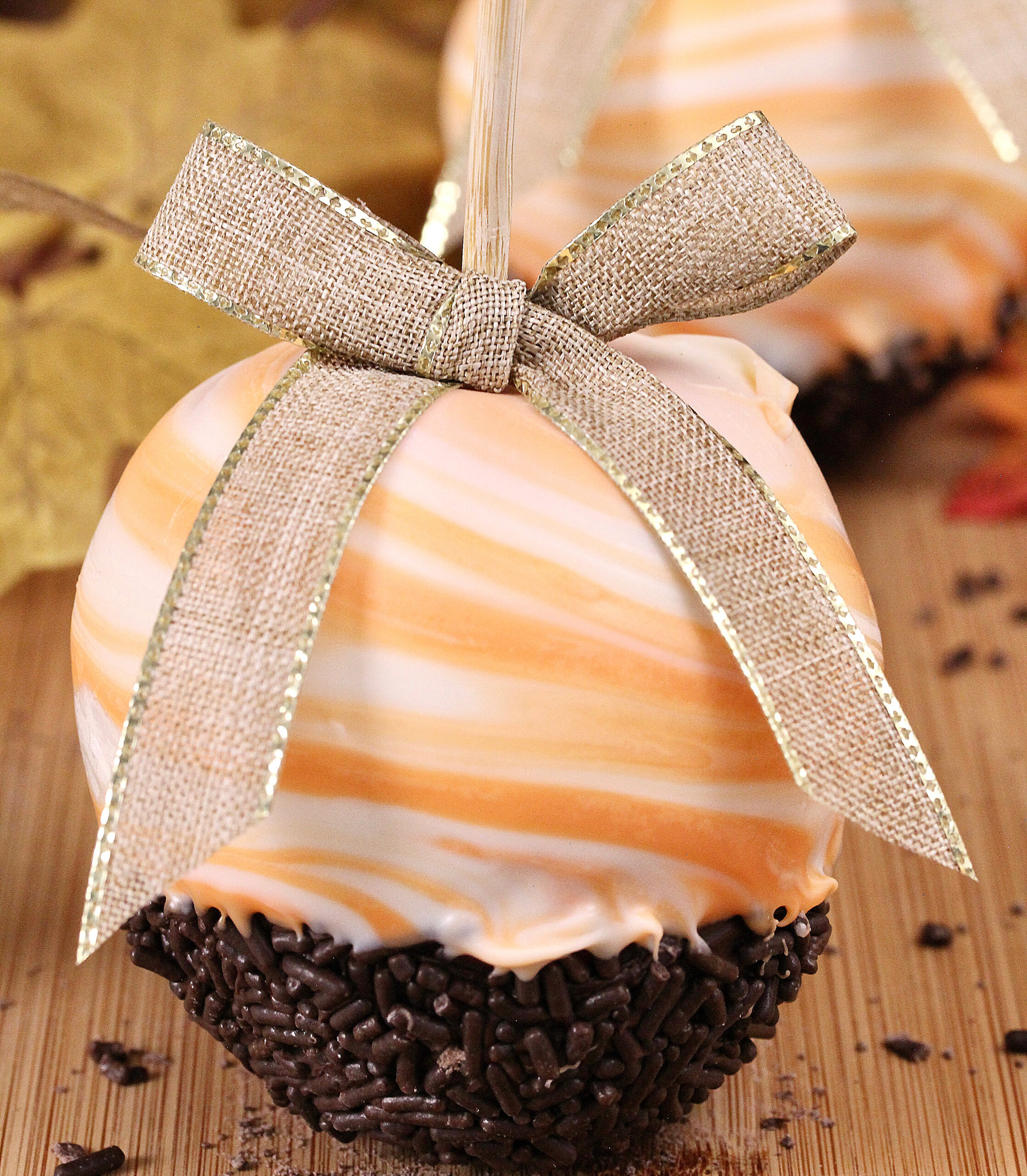 Fall Swirled Candied Apples