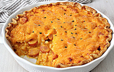 Hot Dog Mac and Cheese Pie