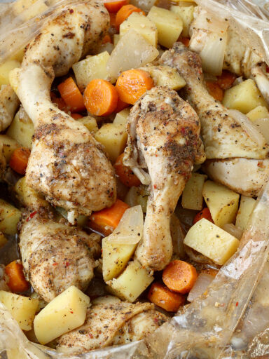 Oven Bag Chicken Drumsticks and Vegetables