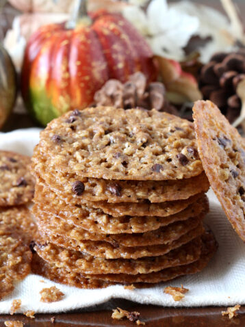 Pumpkin Chocolate Chip Lace Cookies